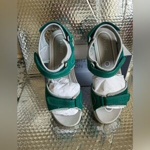 Hotter Green Sandals Stylish Flip Flops